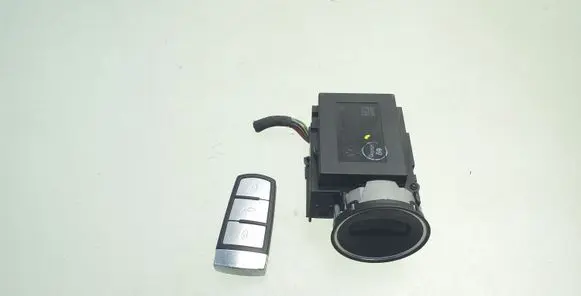 Volkswagen PASSAT B6 Ignition lock 3C0905843Q