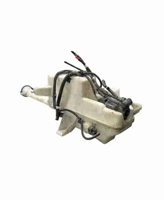 Volvo V40 Windshield washer fluid reservoir/tank 31276095