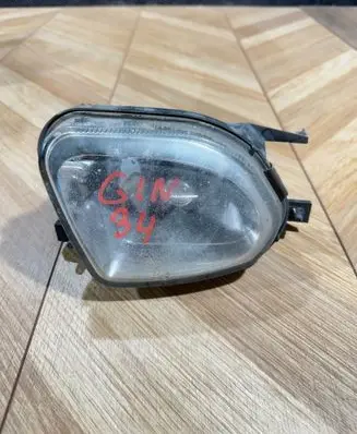 Mercedes-Benz E W211 Front fog light