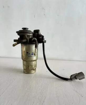 Toyota Land Cruiser (J120) Fuel filter 