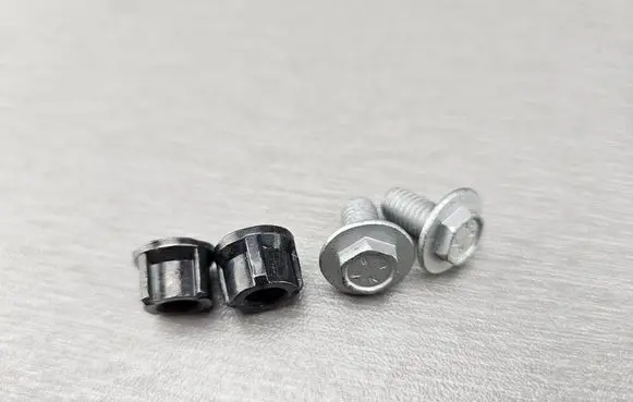 BMW 3 E46 Nuts/bolts 8242760 51338242760 7154229