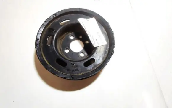 Audi A4 S4 B5 8D Crankshaft pulley 058105255c