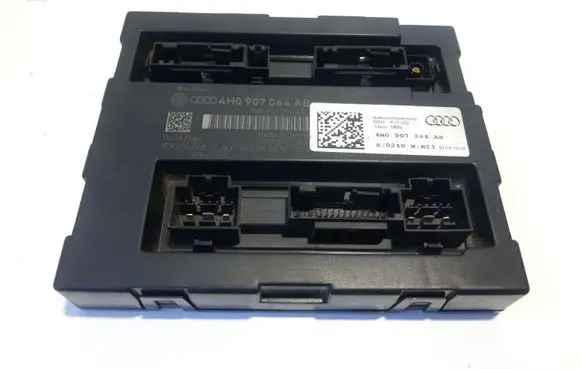Audi A8 S8 D4 4H Comfort/convenience module 4H0907064AB 5DK01022811
