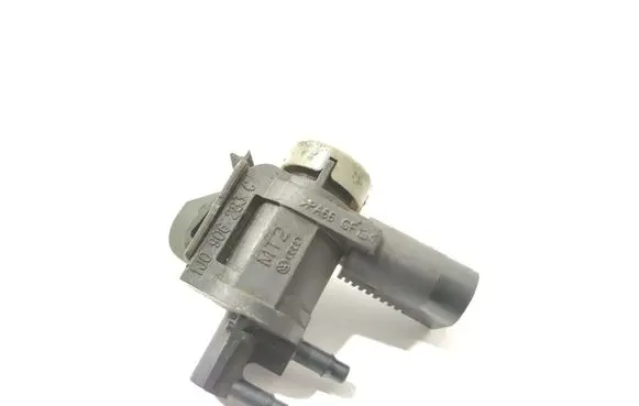 Skoda Superb B6 (3T) Turbo solenoid valve 1J0906283C