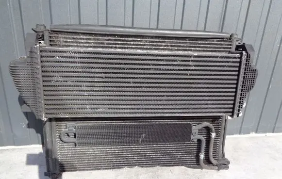 Jeep Grand Cherokee Radiator set 