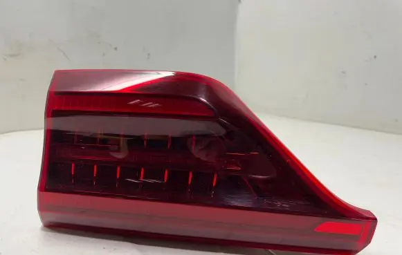 KIA Sportage Tailgate rear/tail lights 92406F1600 R660RR05 R00S86000013534