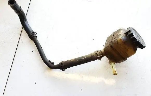 Toyota Avensis T220 Power steering fluid tank/reservoir