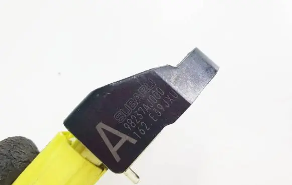 Subaru Impreza III Airbag deployment crash/impact sensor 98237AJ000 162E39JXU