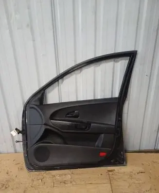 KIA Ceed Front door