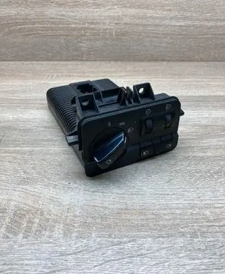 BMW 3 E46 Light switch 6907947 0116799