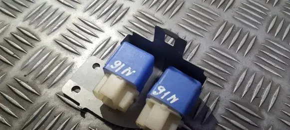 Nissan Primera Other relay 2523079981