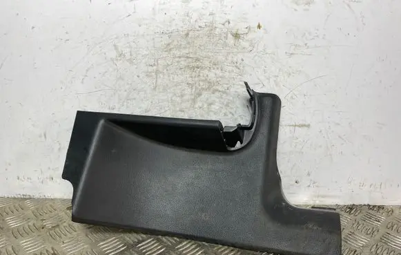 Mitsubishi Eclipse Cross Rear sill trim cover 7656A306ZZ