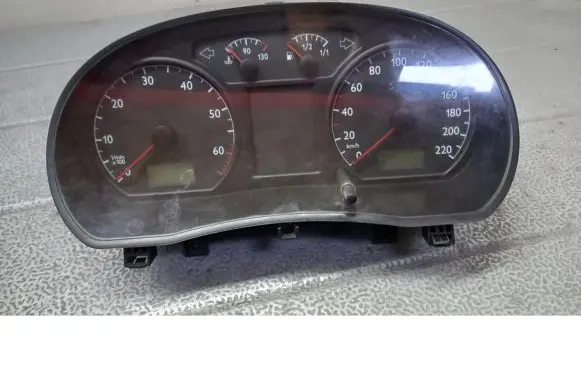 Volkswagen Polo Speedometer (instrument cluster)