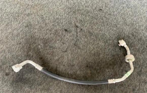 Ford Transit Courier Air conditioning (A/C) pipe/hose