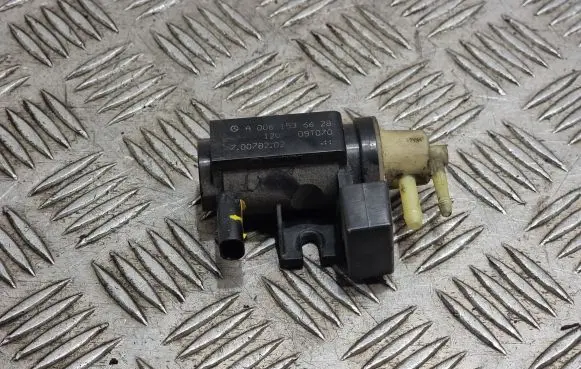 Mercedes-Benz A W169 Turbo solenoid valve A0061536628
