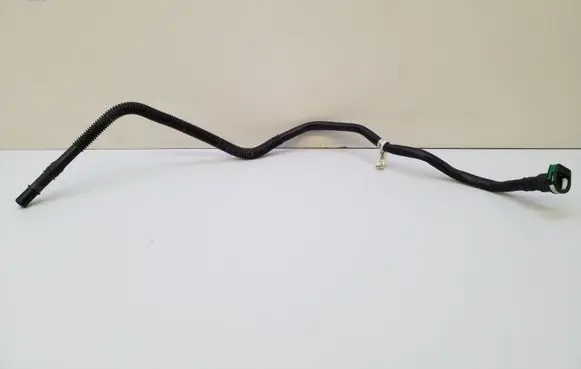 Chrysler Pacifica Fuel return line/hose 68211639AB