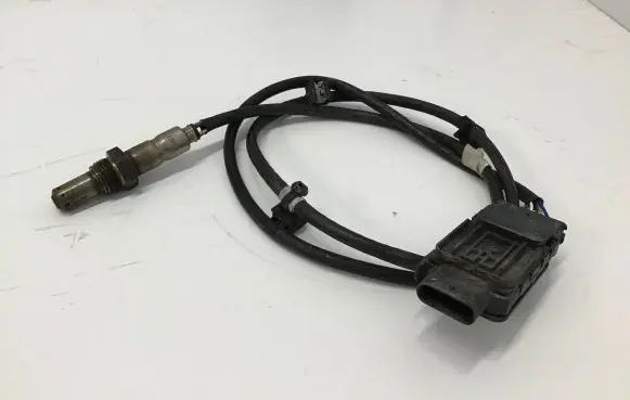 Volkswagen Touareg III Lambda probe sensor 4M0907807