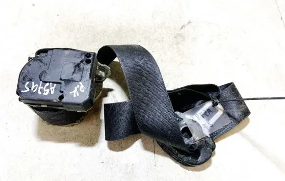 Opel Astra G Front seatbelt 90560637 00066697