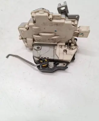 Audi A6 S6 C6 4F Front door lock 03D08 4F0