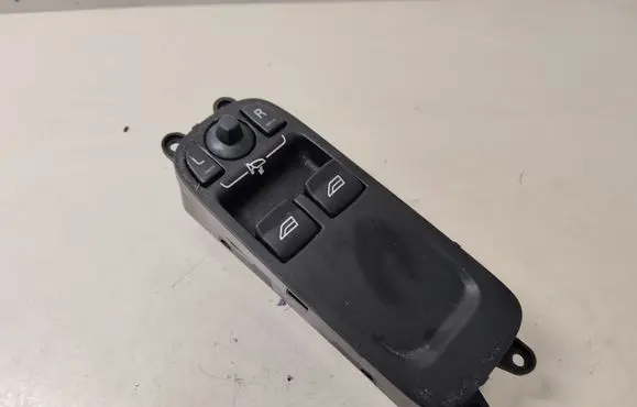 Volvo C30 Electric window control switch 30710784