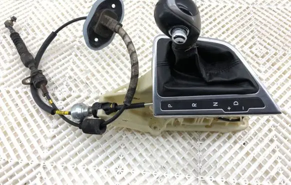 KIA Optima Gear shift rod 