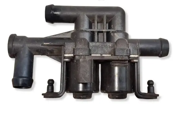 BMW 5 F10 F11 Coolant heater control valve 9310349 130802 1147412221