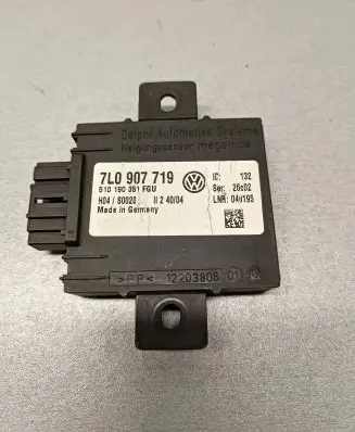 Volkswagen Touareg I Alarm control unit/module 7L0907719 12203806 510190351