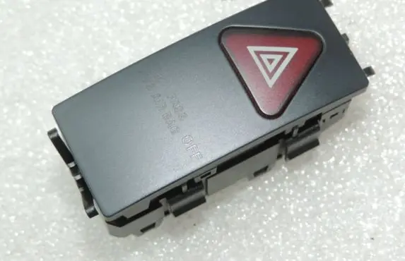 Mercedes-Benz E W212 Hazard light switch A2129052400