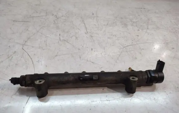 KIA Magentis Fuel main line pipe 3140027410 0445214140