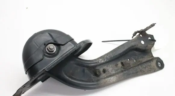 Toyota Prius (XW50) Rear upper control arm/wishbone