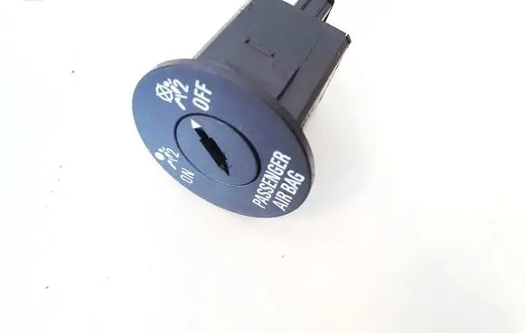 Opel Astra J Passenger airbag on/off switch 13268602