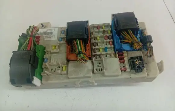 Ford Focus Fuse box set 97RA000001