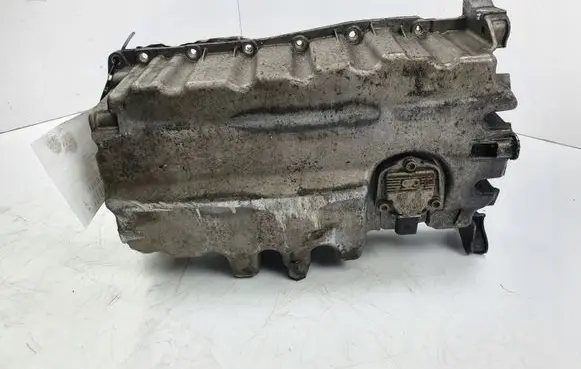 Volkswagen Touran I Oil sump 03G103603H