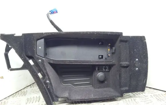 BMW 5 F10 F11 Glove box central console 9206731