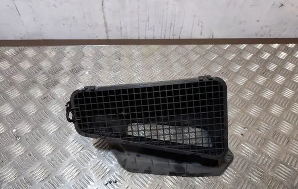 Audi Q5 SQ5 Air intake duct part 8K1819904