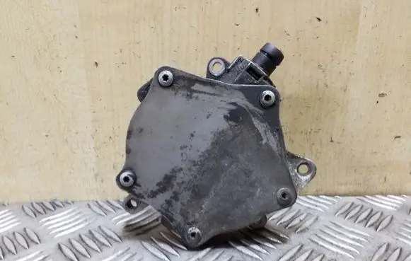 Skoda Octavia Mk2 (1Z) Vacuum pump