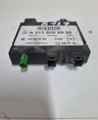Mercedes-Benz E W211 Keyless (KESSY) go control unit/module A2118208926 05051500 SW4401