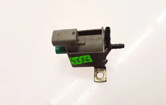 Opel Vectra B Vacuum valve 72097516