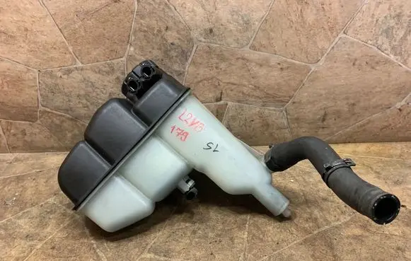 Mercedes-Benz SL R230 Coolant expansion tank/reservoir A2305000149