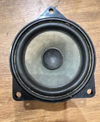 BMW 1 F20 F21 Rear door speaker 9804157 18820010 430407861471
