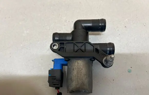 Renault Arkana Electric auxiliary coolant/water pump FV700