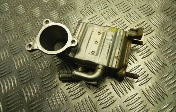 Subaru Forester SJ EGR valve cooler 14793AA090