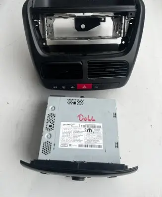 Fiat Doblo Radio/GPS head unit trim 00520680930 0815083120 28616560