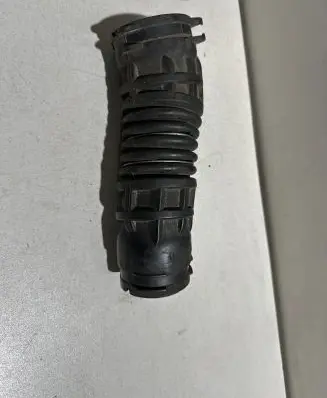 Maserati Ghibli Turbo system vacuum part 670038739