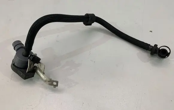 BMW 5 F10 F11 Vacuum valve 7636149