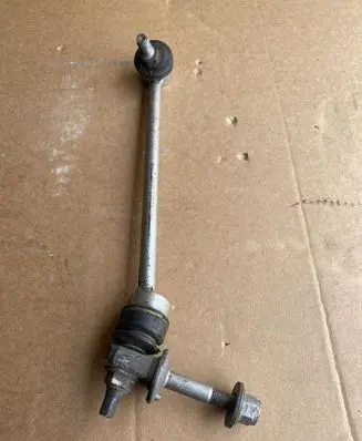 Mercedes-Benz GLC X253 C253 Front anti-roll bar/stabilizer link A2533230117