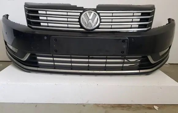 Volkswagen PASSAT B7 Front bumper