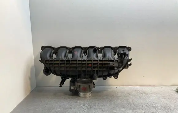 BMW 3 E92 E93 Intake manifold 7576911 10030510132