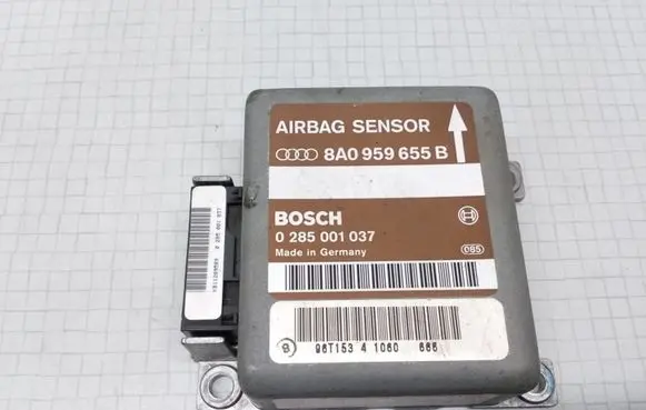 Audi A6 S6 C5 4B Airbag control unit/module 8A0959655B 0285001037