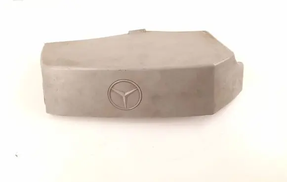Mercedes-Benz CLK A208 C208 Engine cover (trim) 1111580185 A1111580185